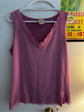 Faded Glory Lace-Trim Sleeveless Tank in hot pink